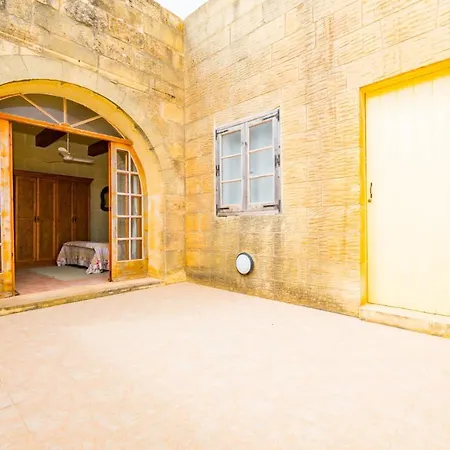 Сasa de vacaciones Stunning 3 Bedroom With Pool